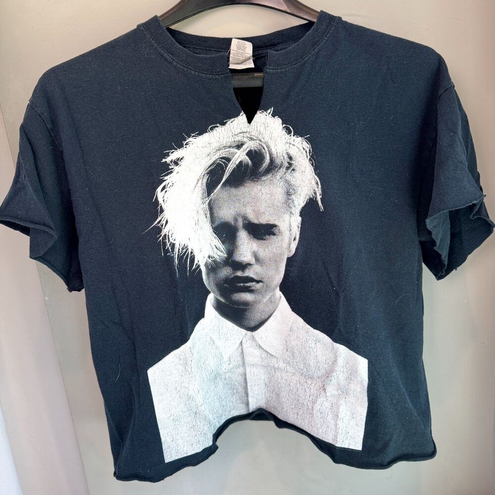 Gildan Justin Bieber Purpose Tour T-Shirt (Size Medium)